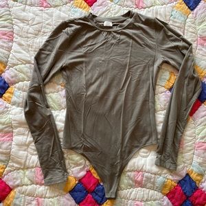 Aritzia long sleeve bodysuit